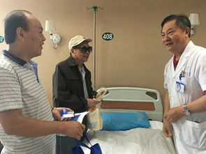烏魯木齊普瑞眼科醫院成立八周年慶典開幕儀式